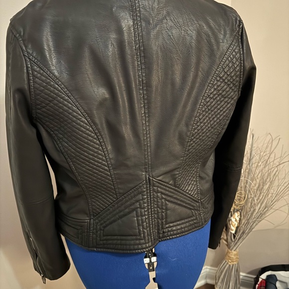Motorcycle style jacket - Picture 9 of 14